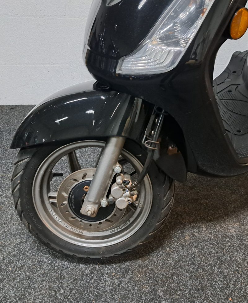 Sym Fiddle II bromscooter zwart - Afbeelding 2