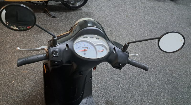 Sym Fiddle II bromscooter zwart - Afbeelding 7