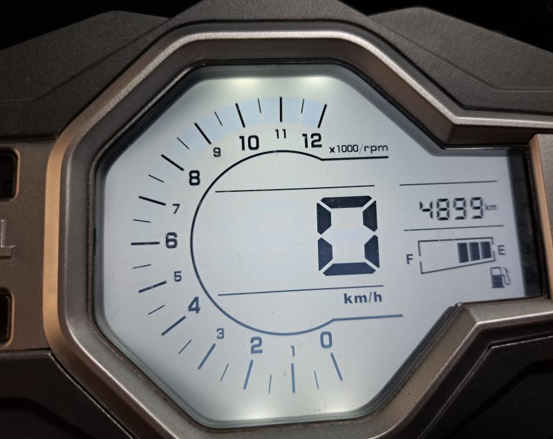 Blauwe Sym Jet 4 RX bromscooter - Afbeelding 4