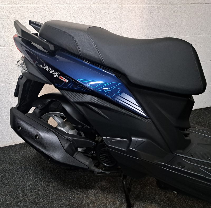 Blauwe Sym Jet 4 RX bromscooter - Afbeelding 8