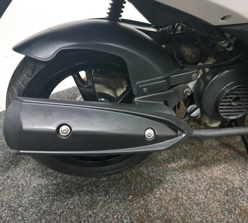 Peugeot Kisbee Sportline bromscooter - Afbeelding 12