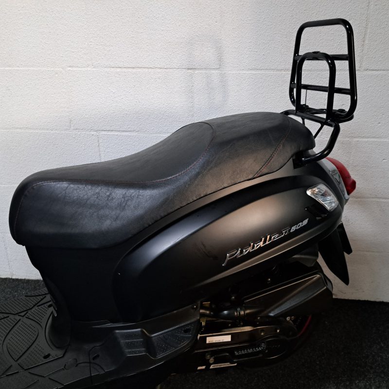 Mat zwarte Sym Fiddle bromscooter - Afbeelding 3