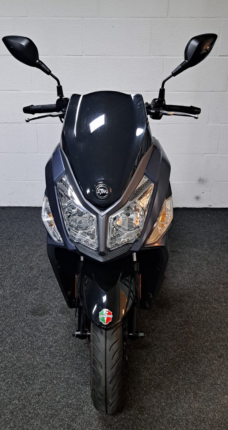 Sym Jet 14 bromscooter in de kleur Submarine Blue - Afbeelding 11