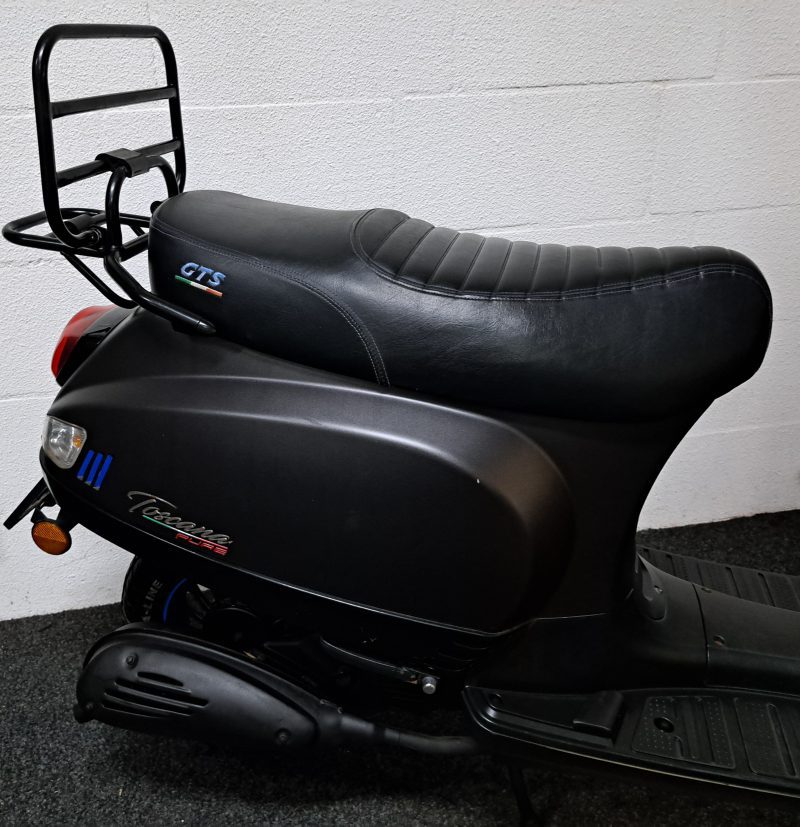 GTS Toscana Pure antraciet kleurige bromscooter - Afbeelding 6