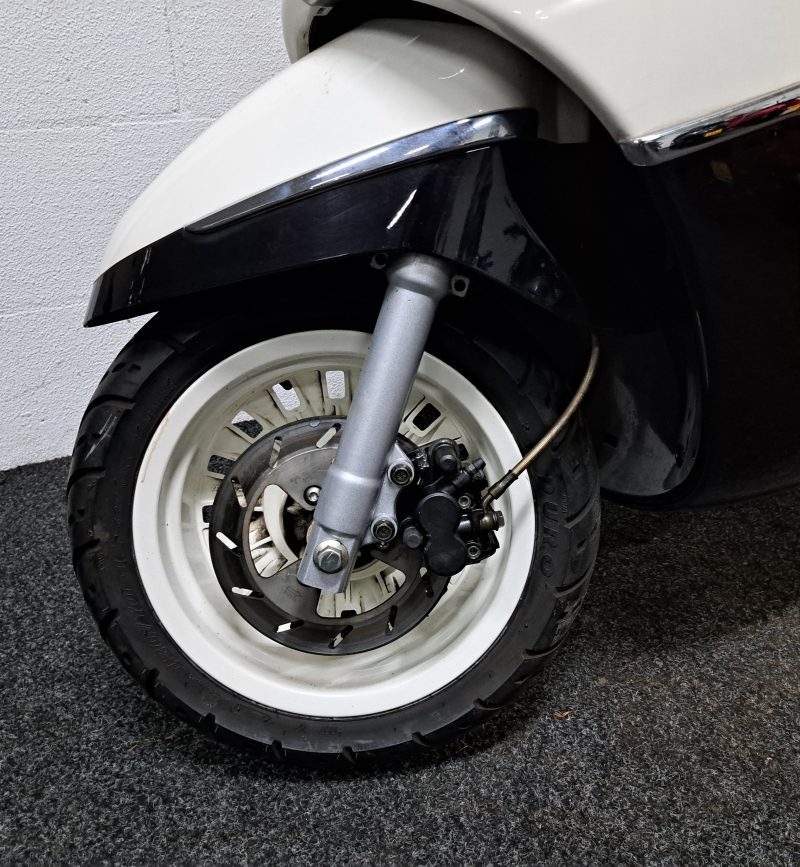 Peugeot Django bromscooter crème kleurig - Afbeelding 5
