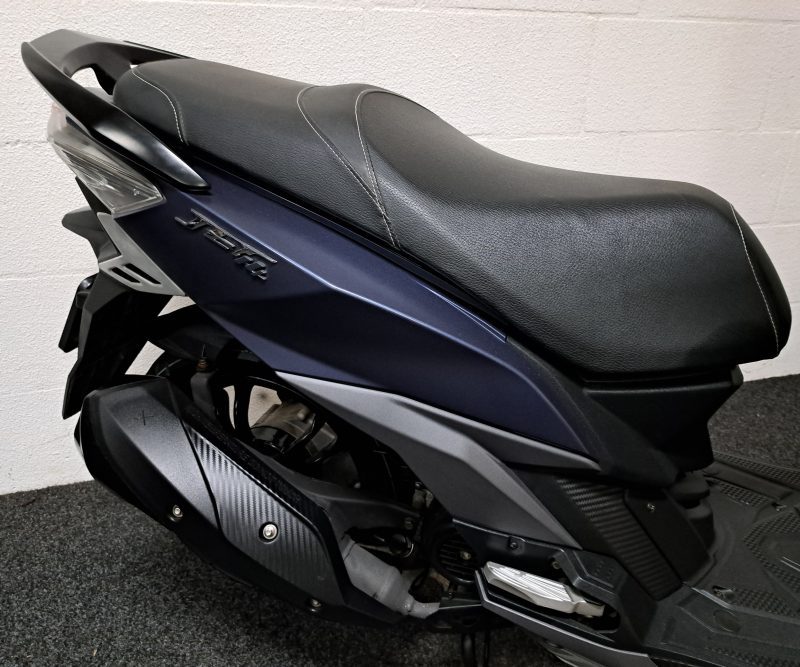 Blauwe Sym Jet 14 bromscooter - Afbeelding 9