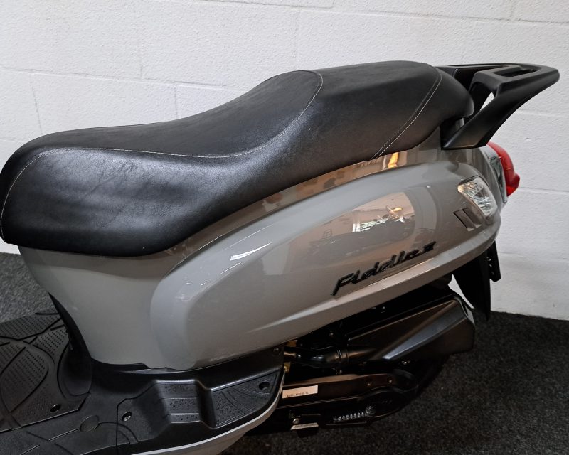 Sym Fiddle II bromscooter, Nardo Grey - Afbeelding 2