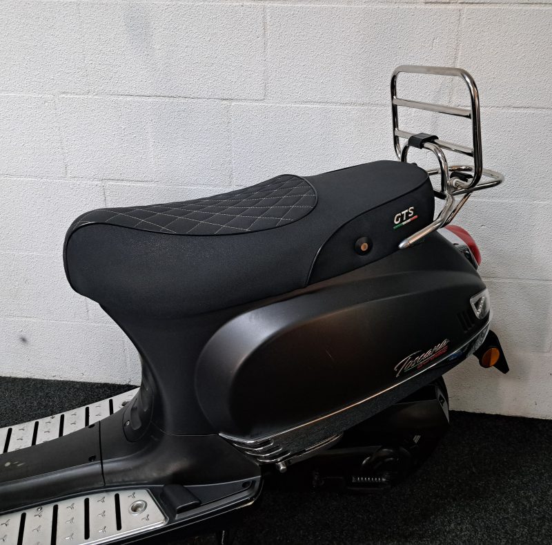 Mat antraciet kleurige GTS Toscana Dynamic bromscooter - Afbeelding 9