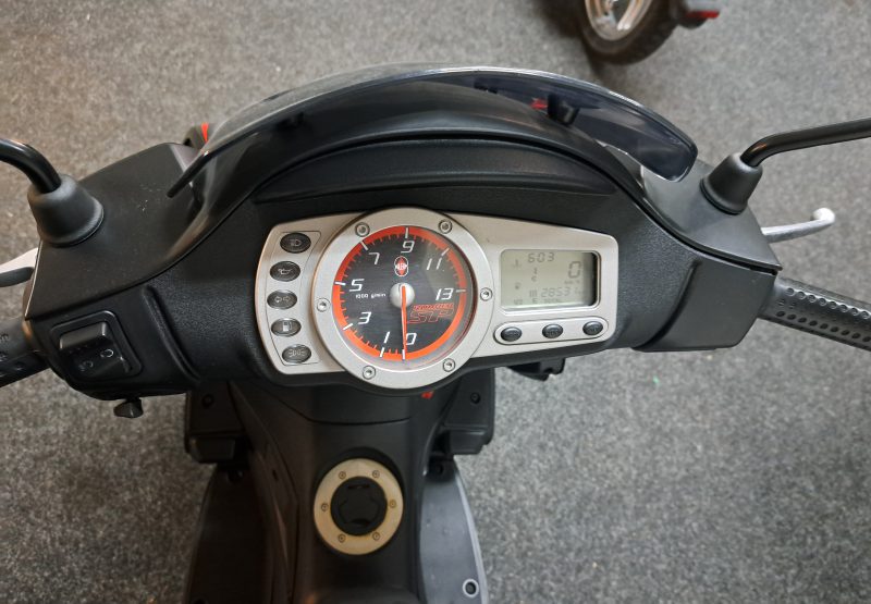 Gilera Runner SP bromscooter - Afbeelding 5