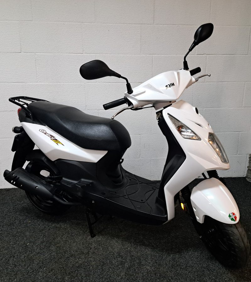 Sym Orbit II witte bromscooter - Afbeelding 7