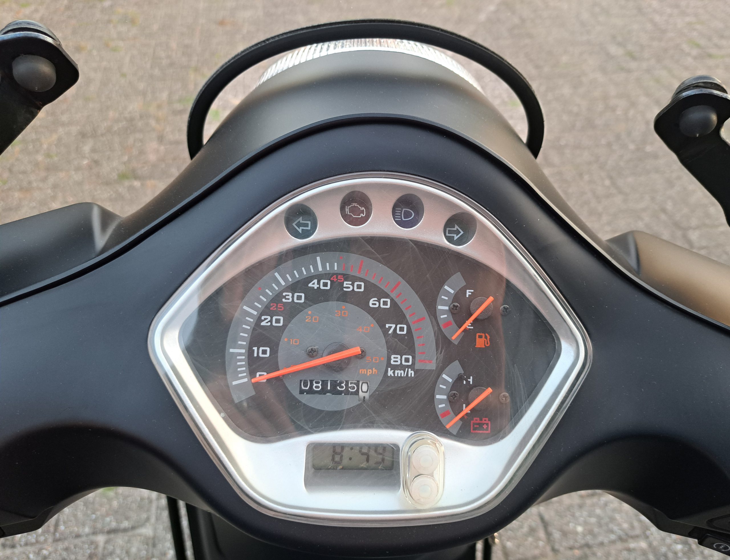 GTS Toscana Pure mat zwarte bromscooter - Afbeelding 10