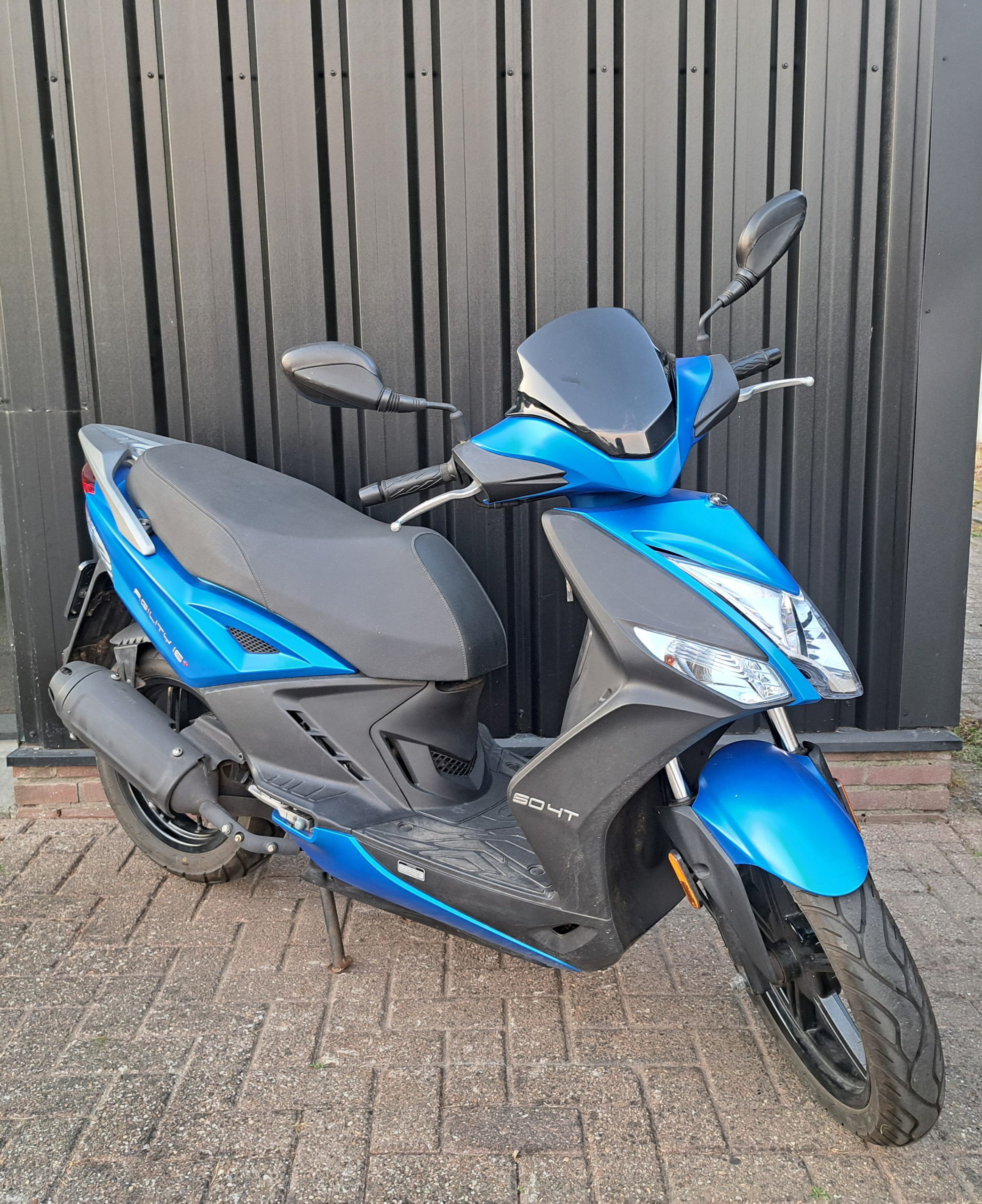 Blauwe Kymco Agility 16 bromscooter - Afbeelding 7