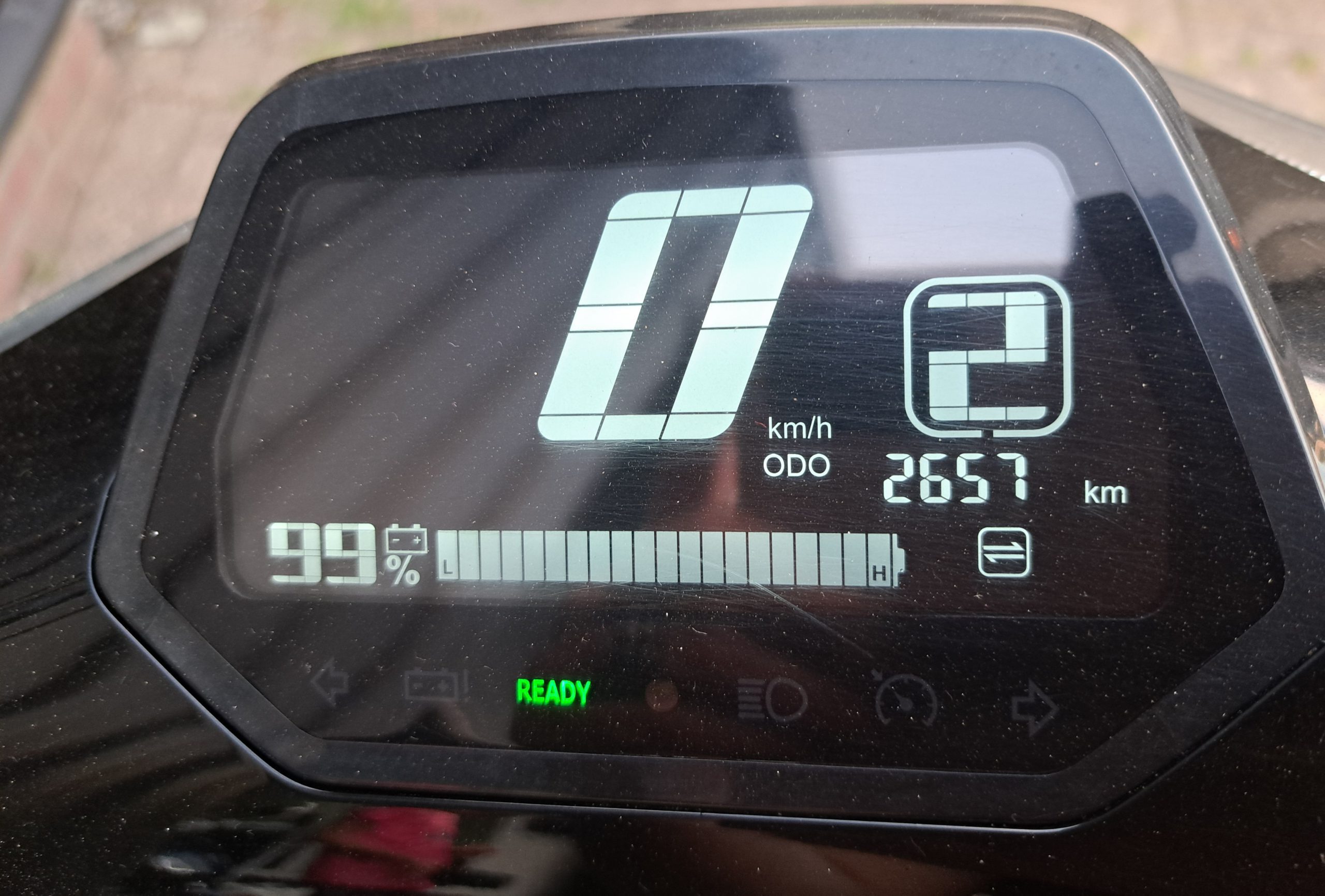 Super Soco Cux elektrische snorscooter Charcoal Grey - Afbeelding 5