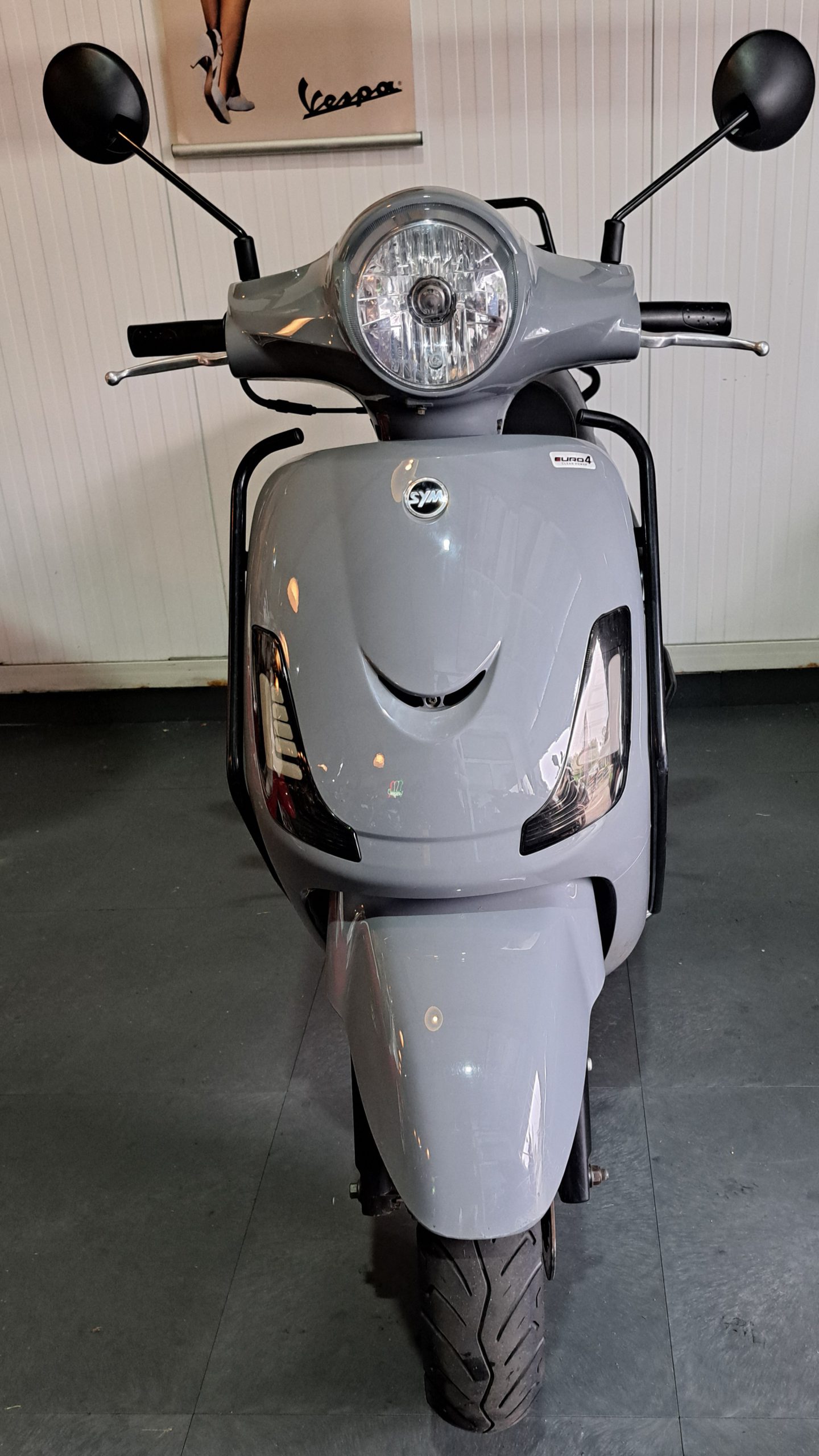 Sym Fiddle II snorscooter in de kleur Rich Grey - Afbeelding 8