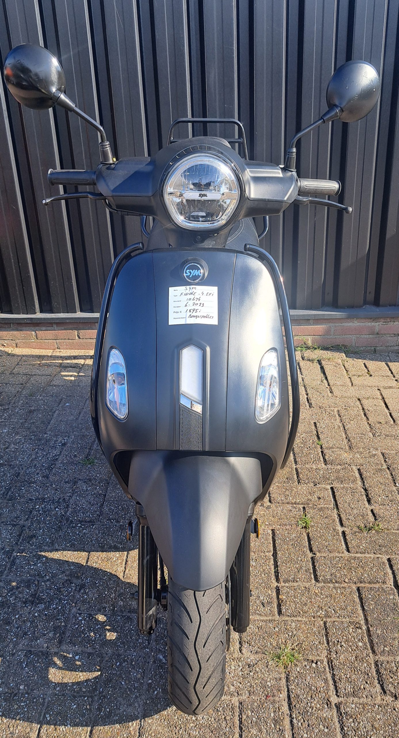 Sym Fiddle VI EFI bromscooter mat zwart - Afbeelding 4