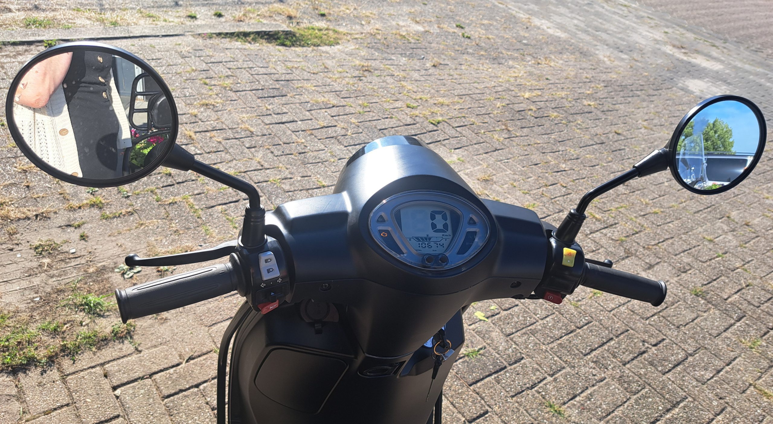 Sym Fiddle VI EFI bromscooter mat zwart - Afbeelding 5